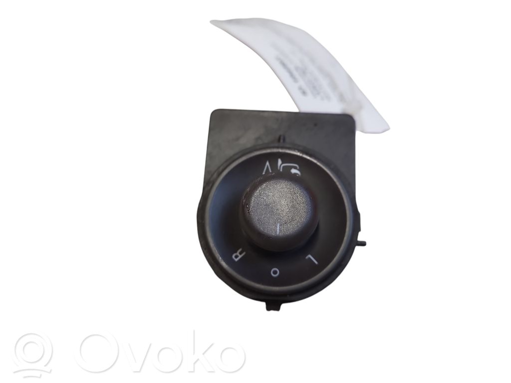 Opel Insignia A Interruptor del espejo lateral 