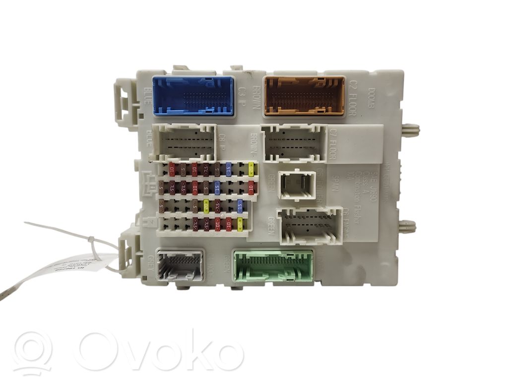 Volvo V40 Módulo de fusible 