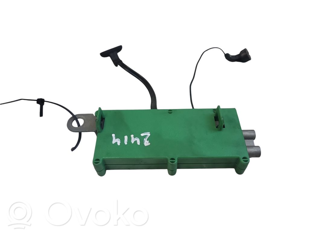 Volvo S40 Antenos stiprintuvas 