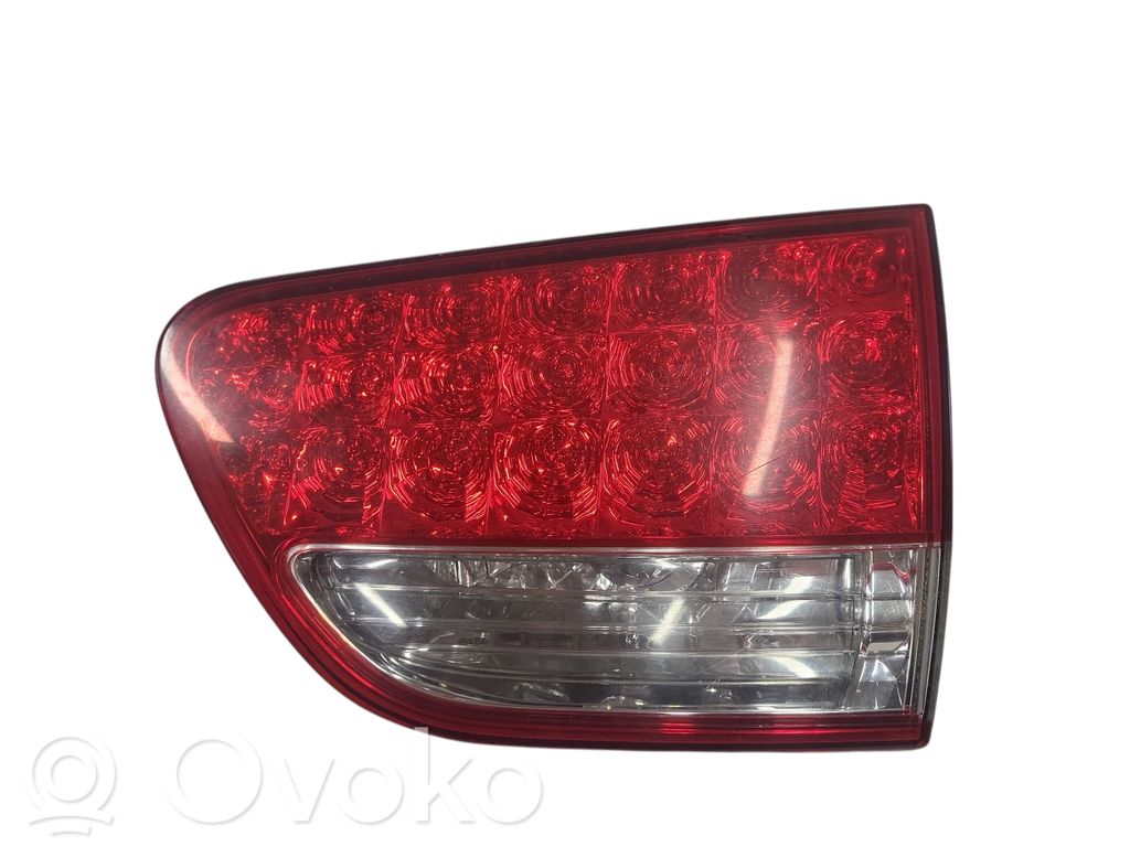 Citroen C-Crosser Takaluukun takavalot 