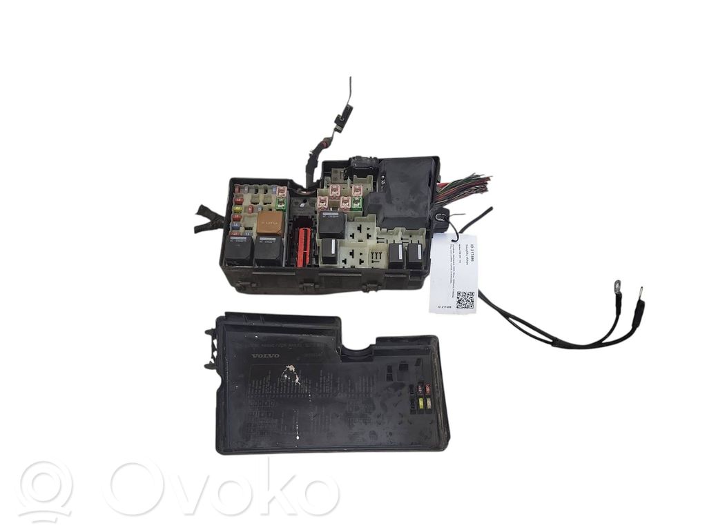 Sulakemoduuli   518818000,8688040,8688039