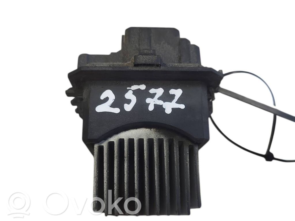 Peugeot 308 Rezystor / Opornik dmuchawy nawiewu 
