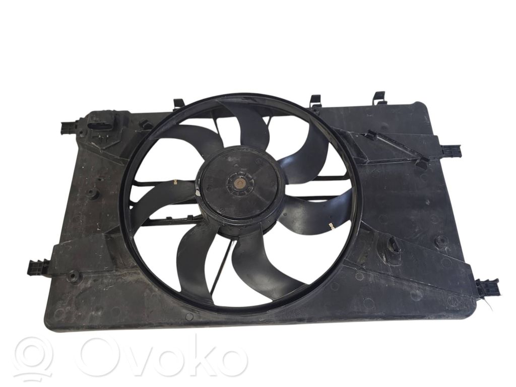 Opel Astra J Elektrisks radiatoru ventilators 