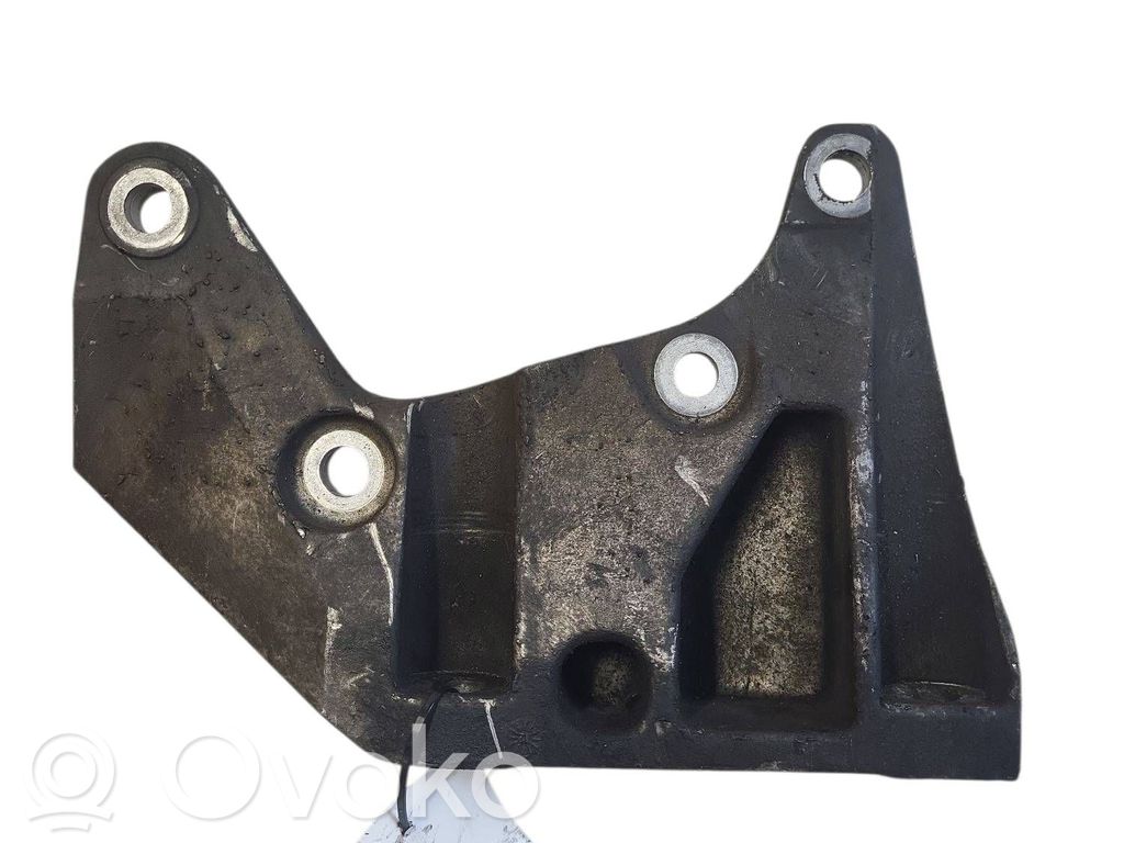 Ford Transit Łapa / Mocowanie skrzyni biegów 