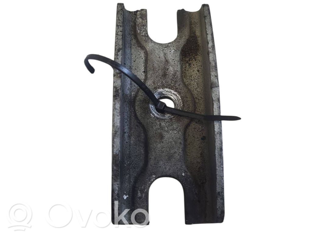 Ford Transit Abrazadera del inyector de combustible 