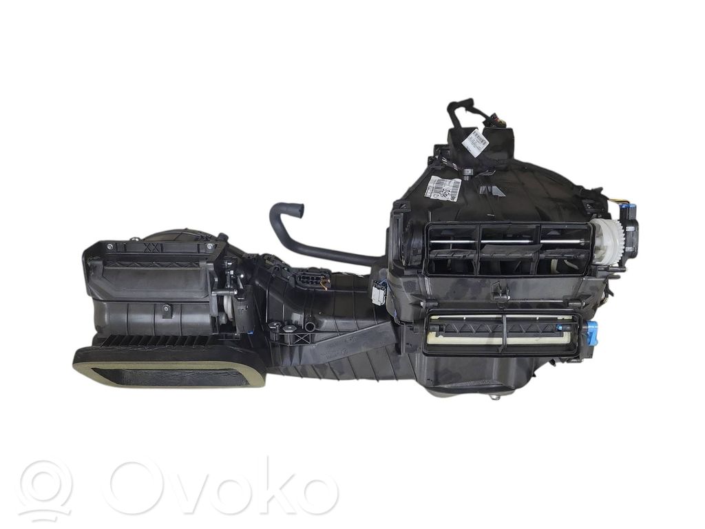Volkswagen Golf VI Salono oro mazgo komplektas 
