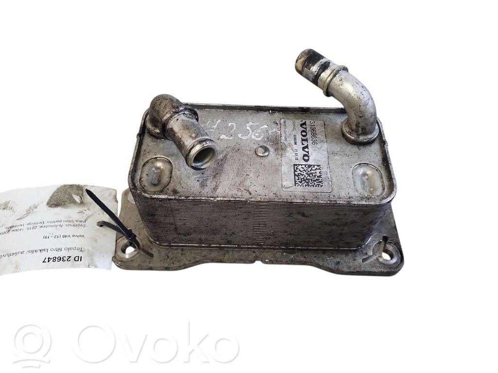 Volvo V40 Supporto di montaggio del filtro dell’olio 