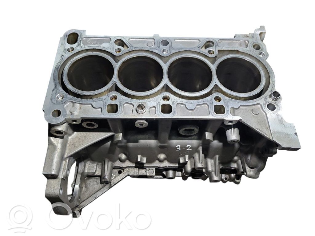 Opel Astra K Blokas 