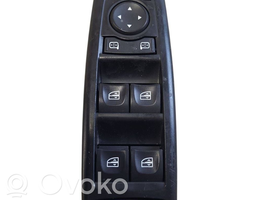 Renault Laguna III Electric window control switch 