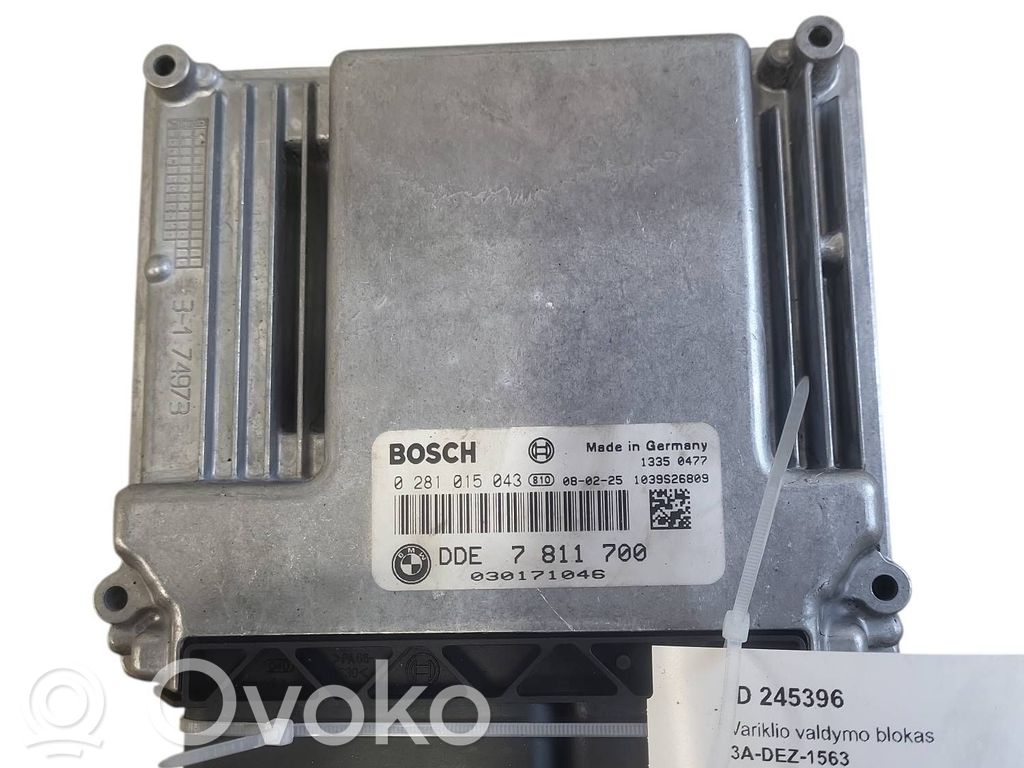 Moottorin ohjainlaite/moduuli   0281015043,1039S26809,7811700