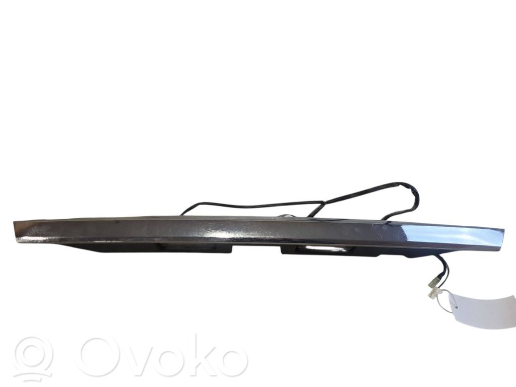 Subaru Outback Trunk door license plate light bar 