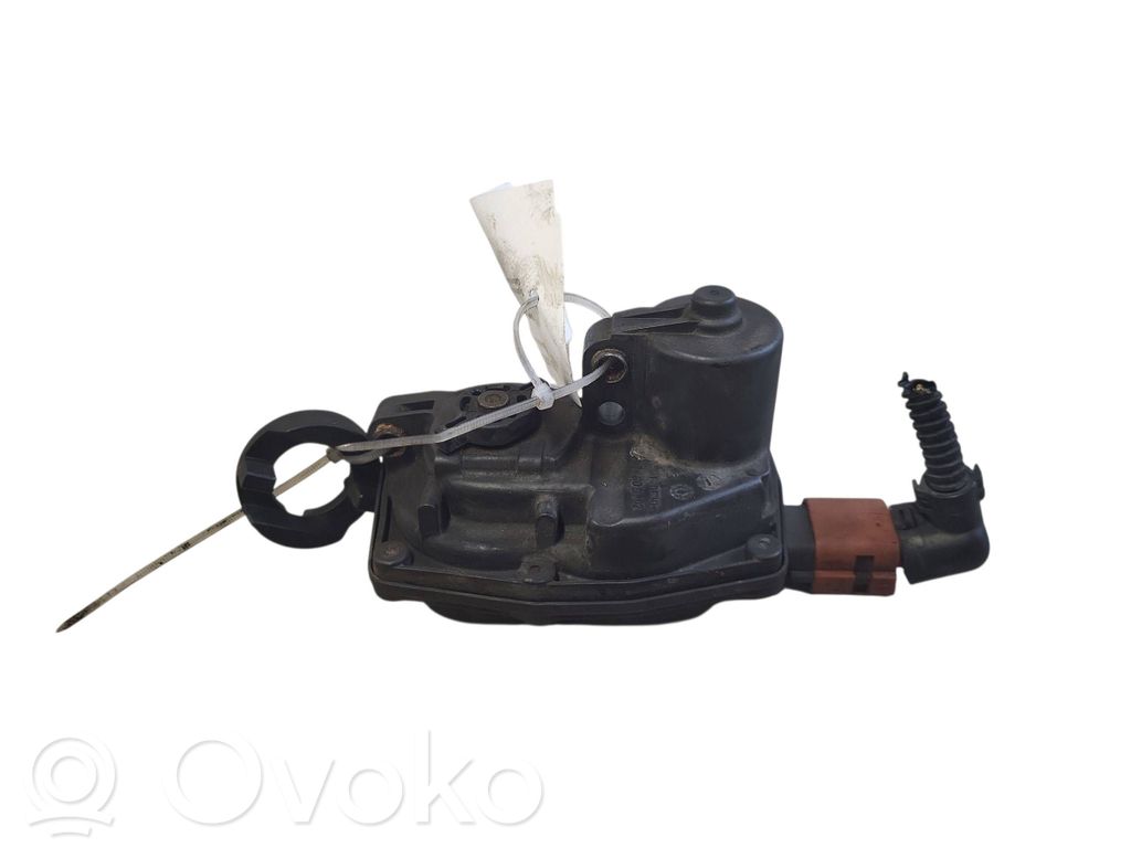 Opel Zafira C Actuator/motor supapă galerie admisie 