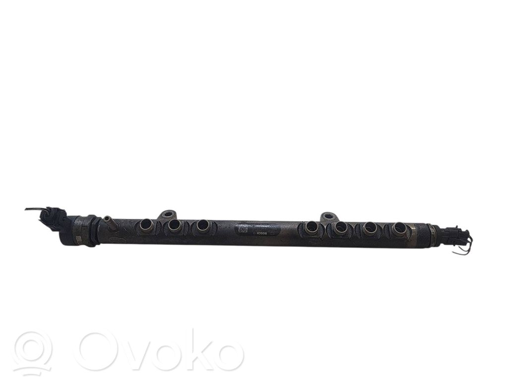 Volvo V40 Rampă alimentare injectoare 