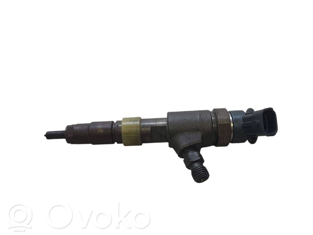 Inyector de combustible   0445110339,870689