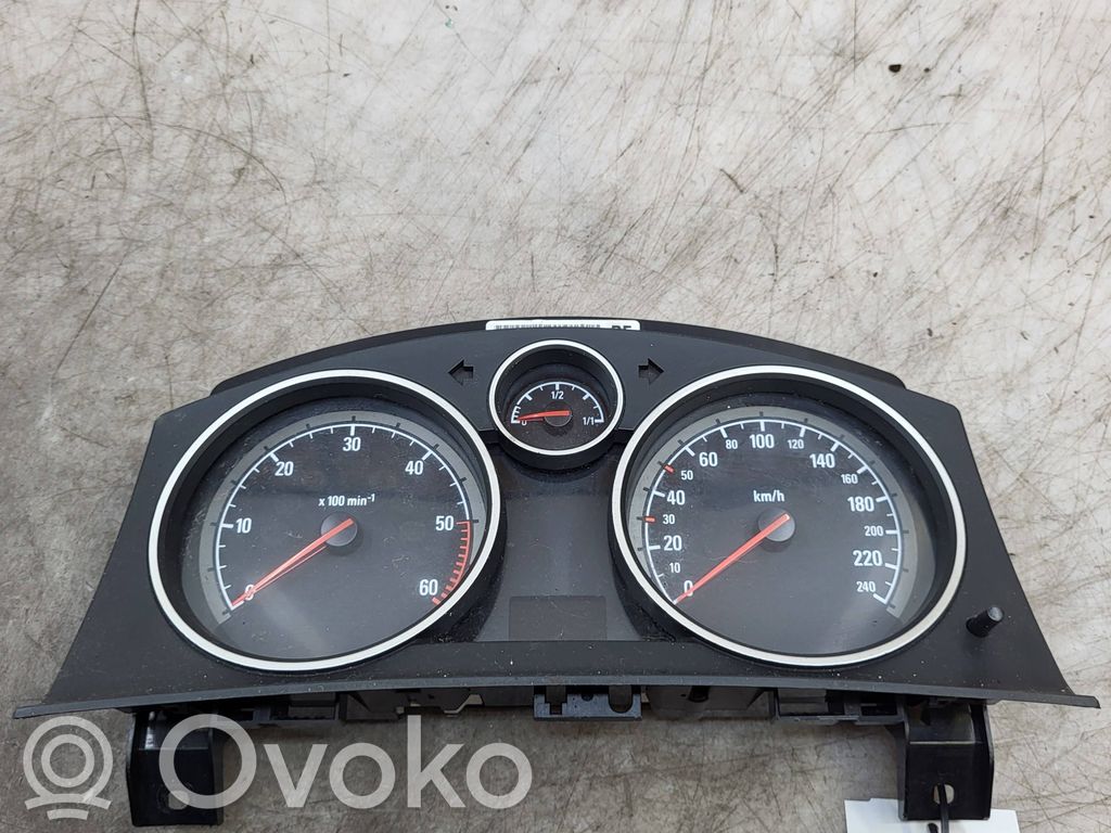 Opel Zafira B Vitezometru (grup de instrumente) 