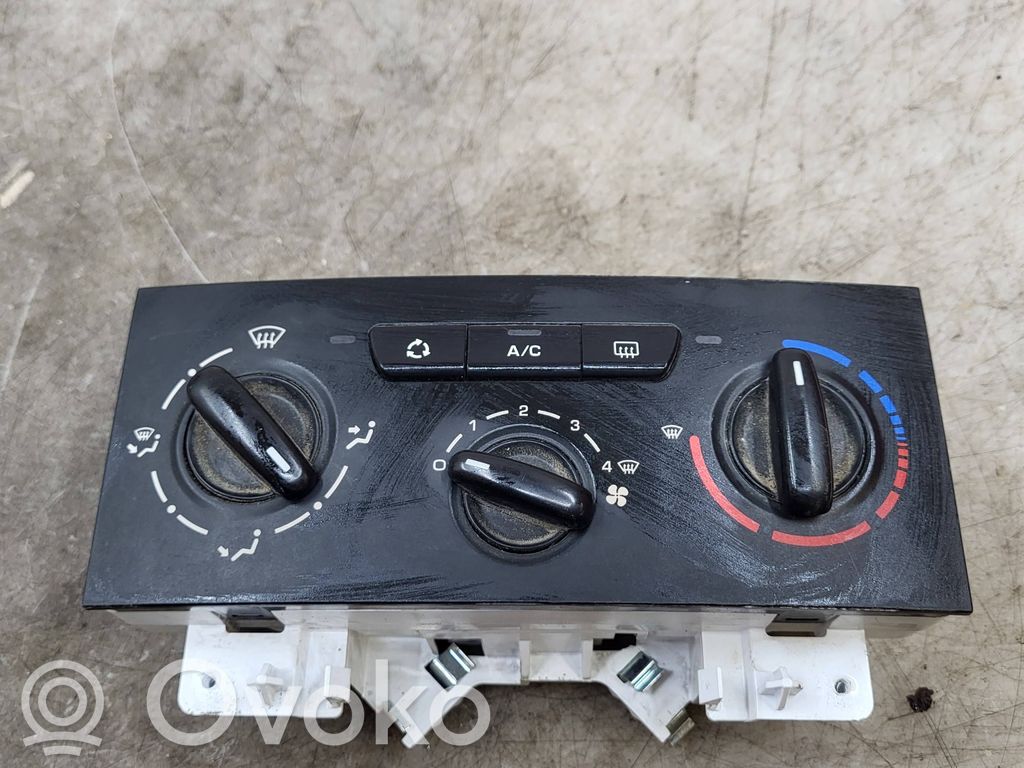 Peugeot Partner Climate control unit 