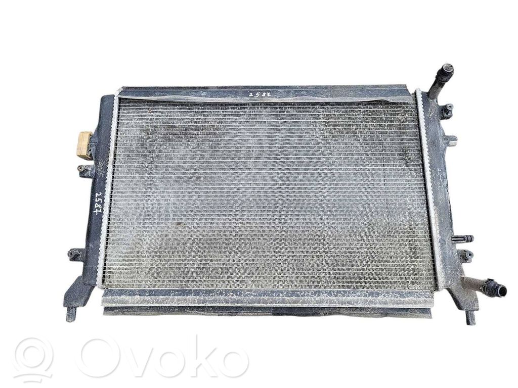 Volkswagen Golf VI Radiateur de refroidissement