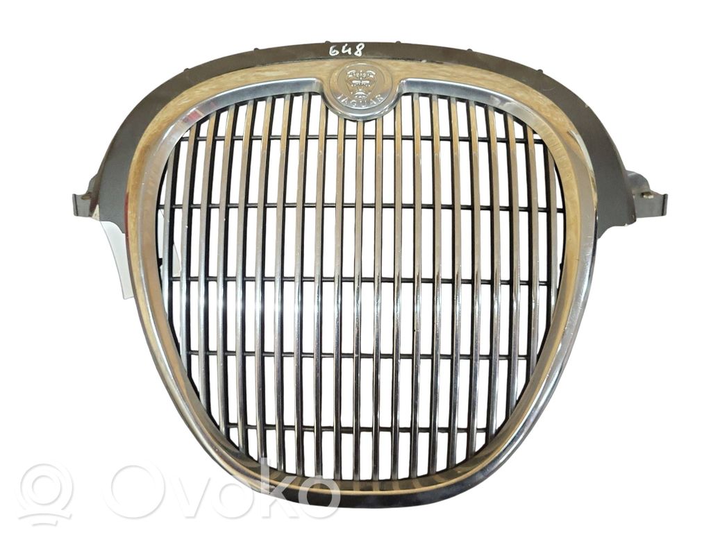 Jaguar S-Type Etupuskurin ylempi jäähdytinsäleikkö 