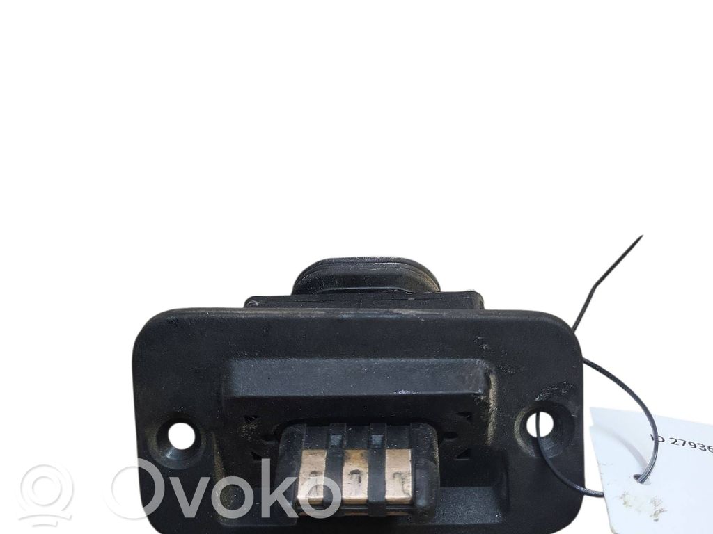 Volkswagen Caddy Takaoven anturi 