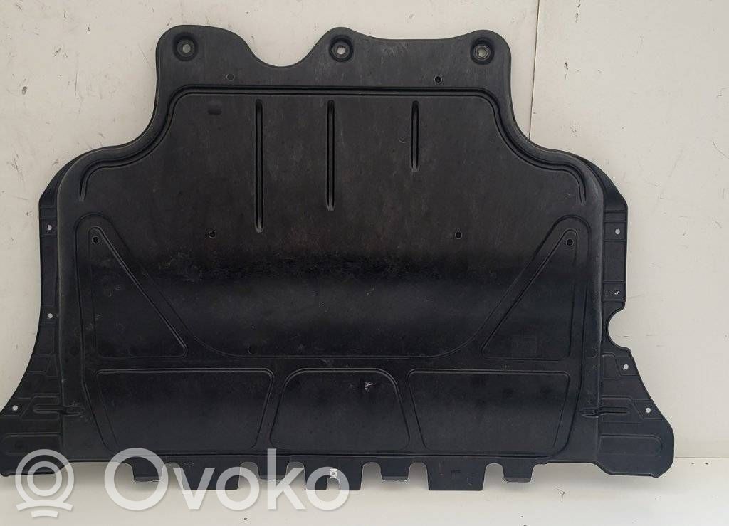 Volkswagen PASSAT B8 Protezione anti spruzzi/sottoscocca del motore