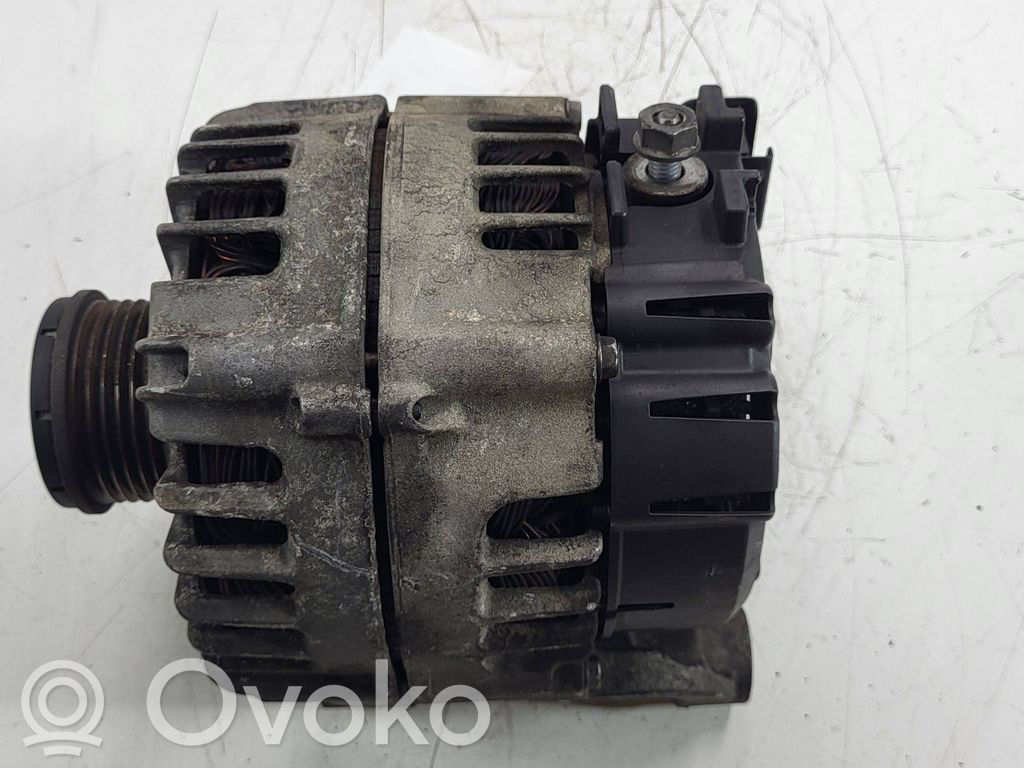BMW 5 F10 F11 Générateur / alternateur 