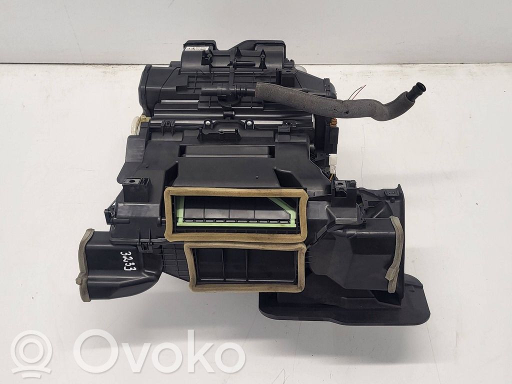 Nissan Leaf I (ZE0) Interior heater climate box assembly