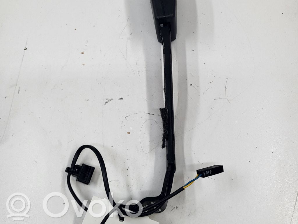 Volkswagen Golf VI Boucle de ceinture de sécurité avant