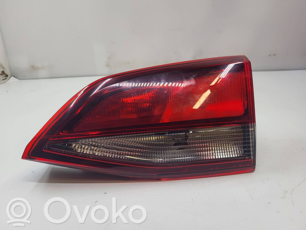 Opel Astra K Tailgate rear/tail lights