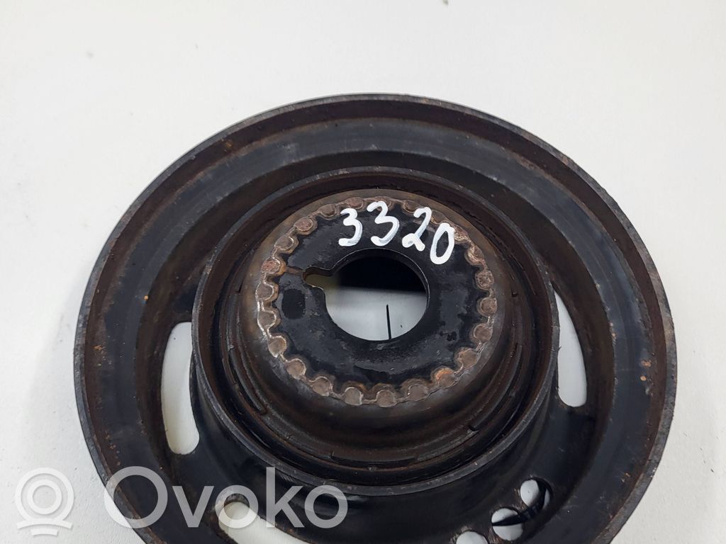 Opel Astra H Crankshaft pulley 
