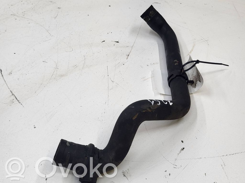 Volvo V50 Conductă/furtun lichid de răcire motor 