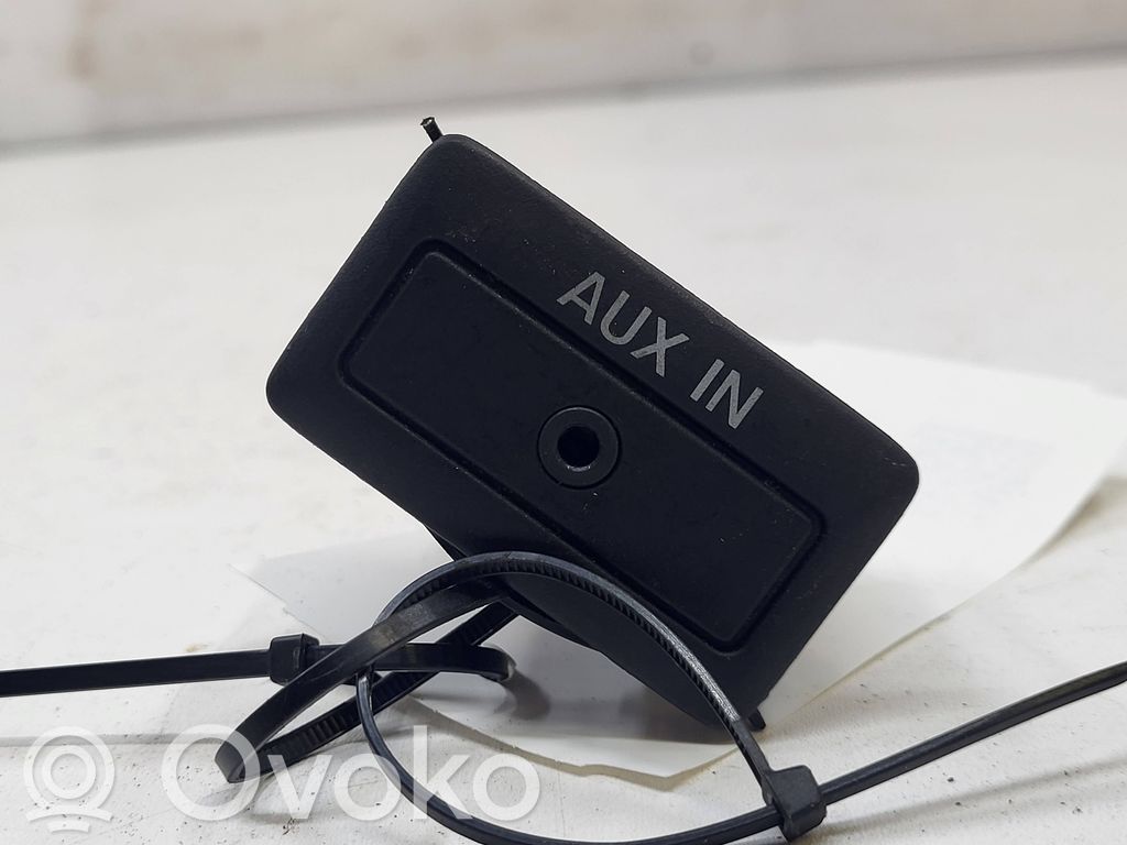 Mazda 6 Connettore plug in AUX 