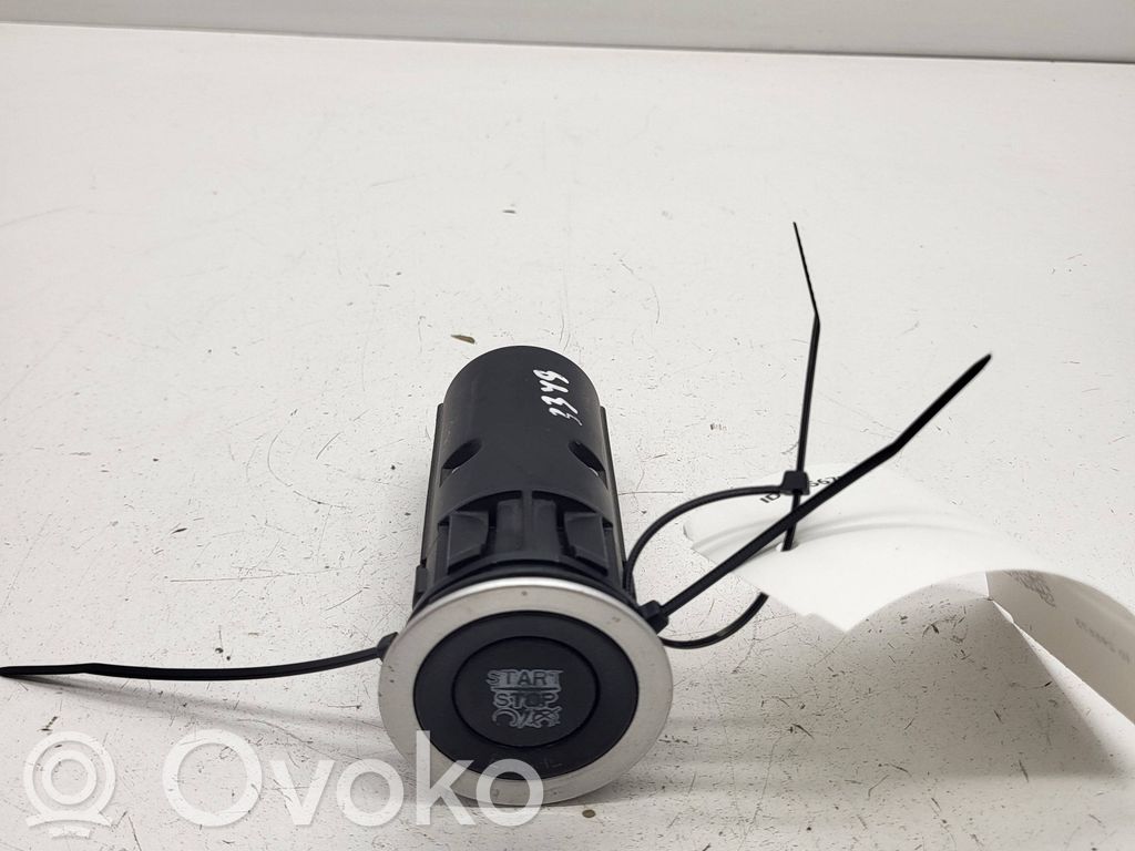 Fiat Freemont Przycisk zapłonu Start / Stop 
