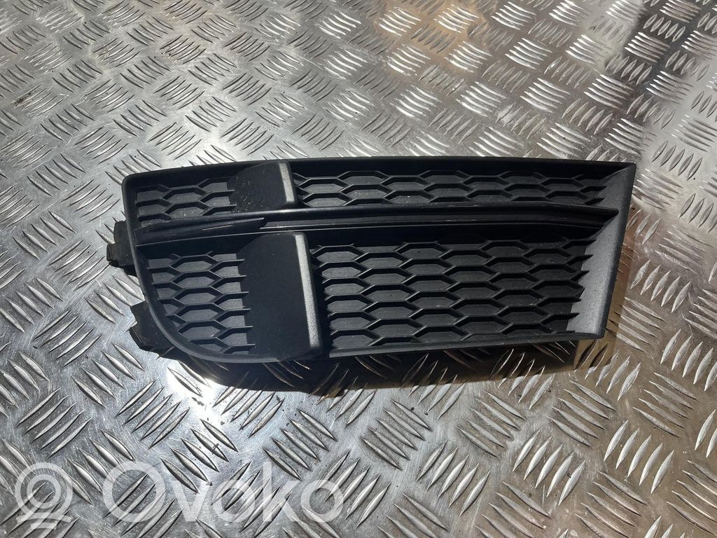 Audi A3 S3 8V Kratka dolna zderzaka przedniego 