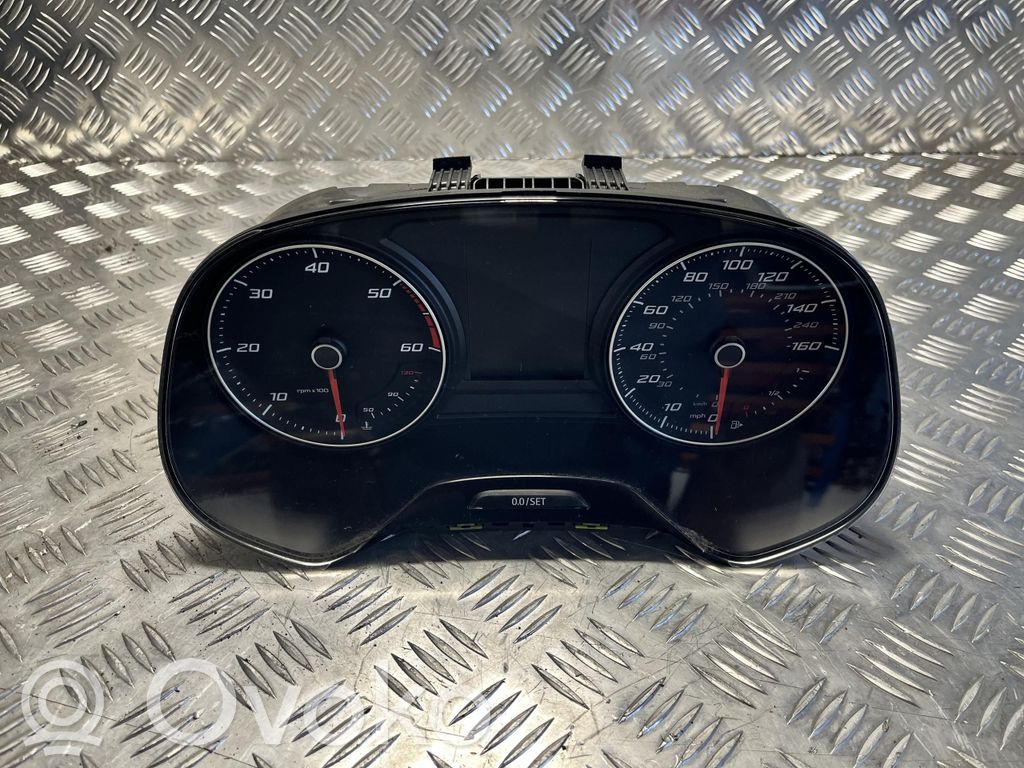 Speedometer (instrument cluster)   5F0920951D,5F0920951D