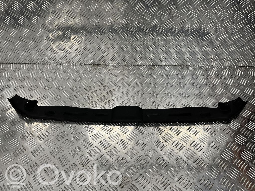 Audi A5 Engine compartment rubber 