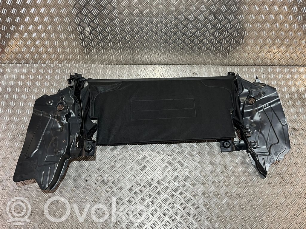 Audi A5 Placa protectora/protector antisalpicaduras motor 