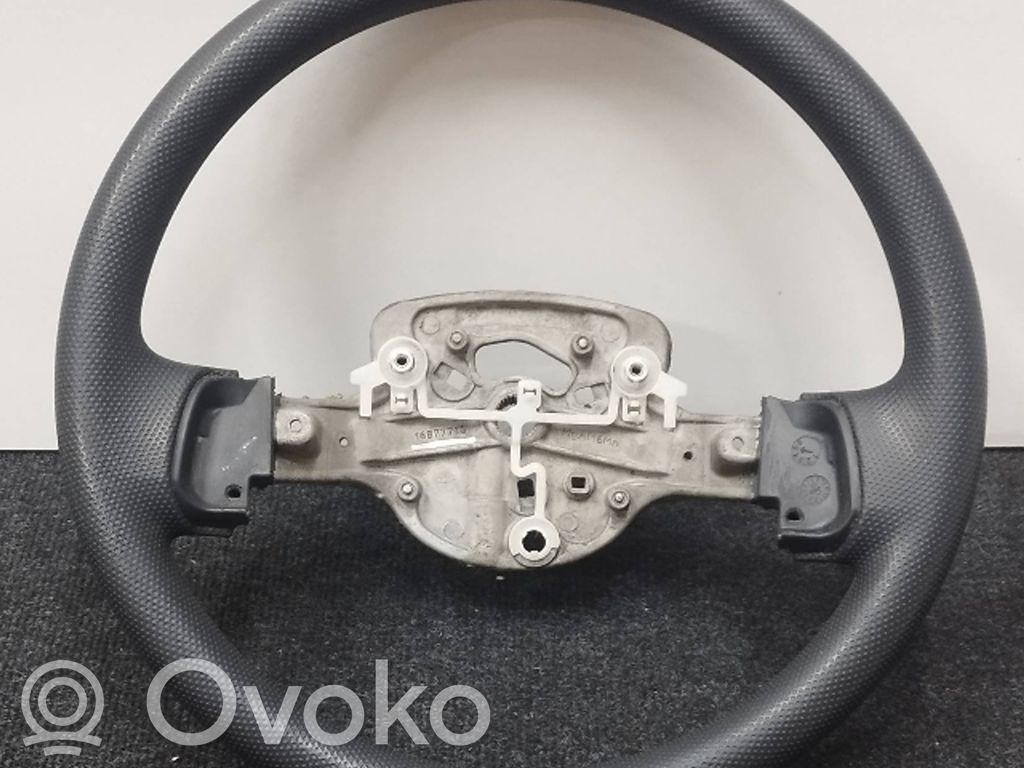 Smart ForTwo II Volante 
