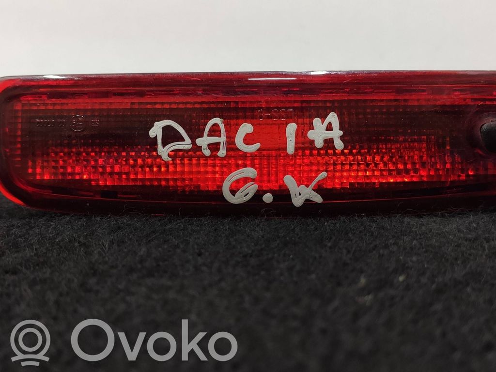 Dacia Dokker Third/center stoplight 