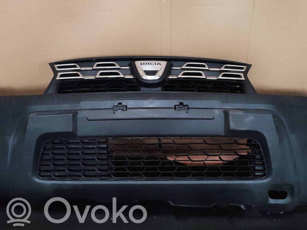 Front bumper   620220030R,620220025R,2008192