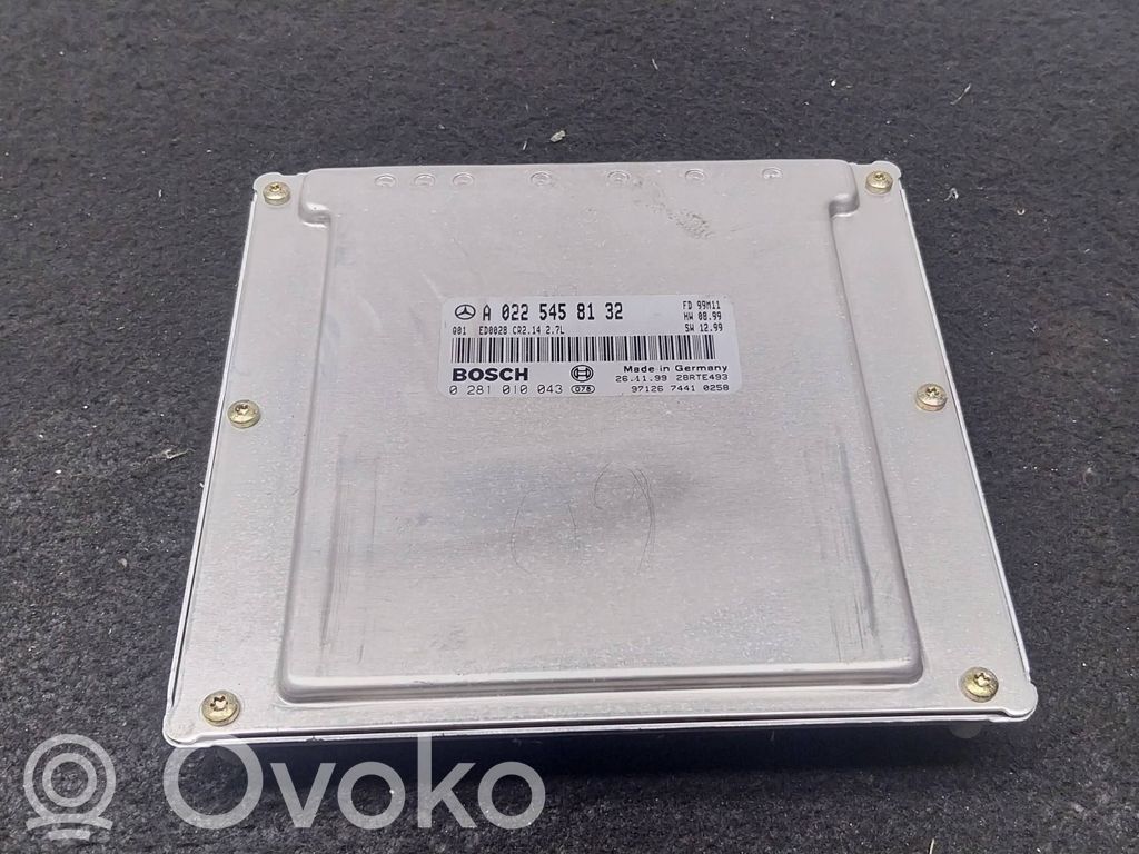 Mercedes-Benz E W212 Engine control unit/module 