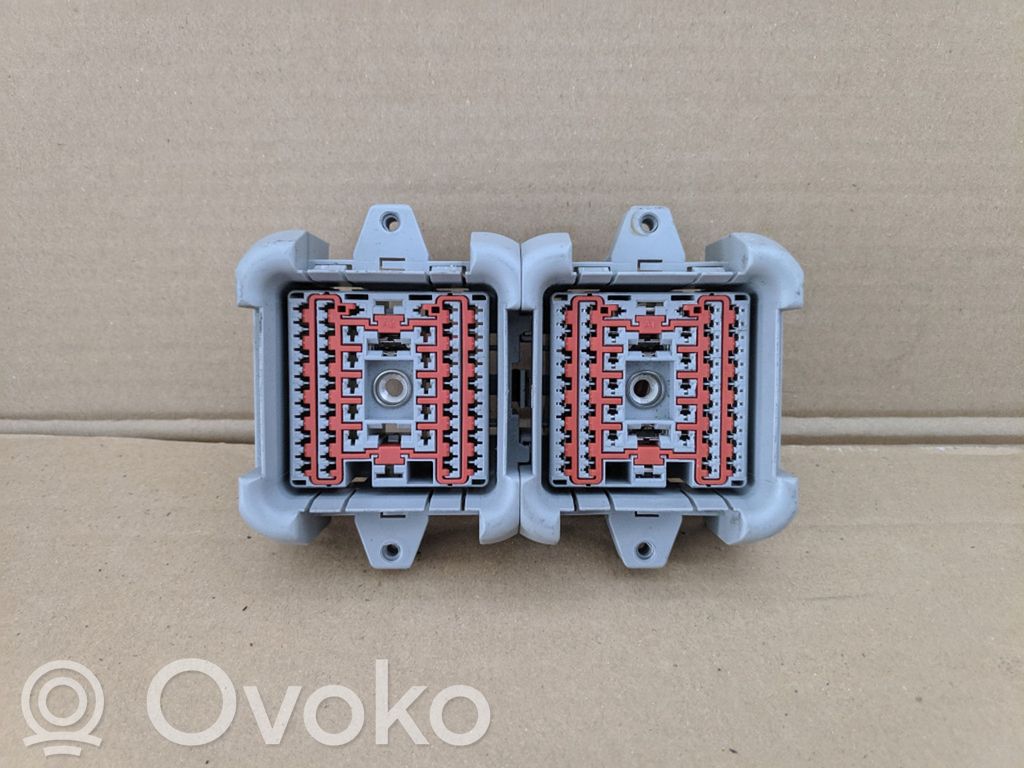 Volvo XC90 Fuse module 