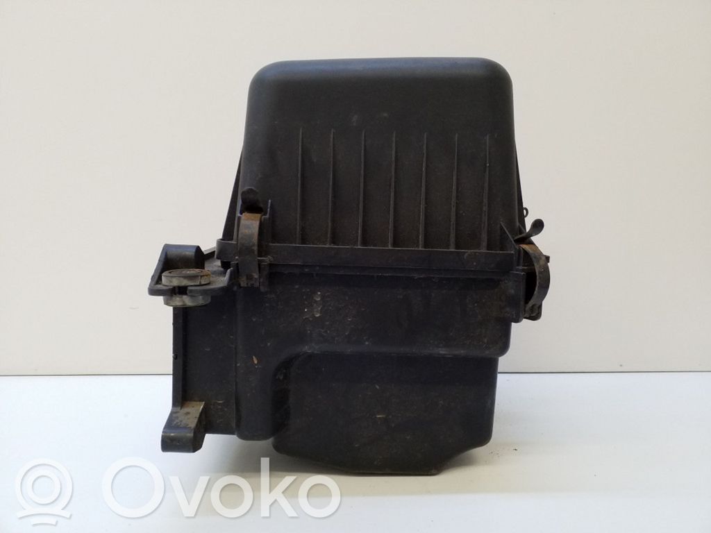 Hyundai i30 Air filter box 