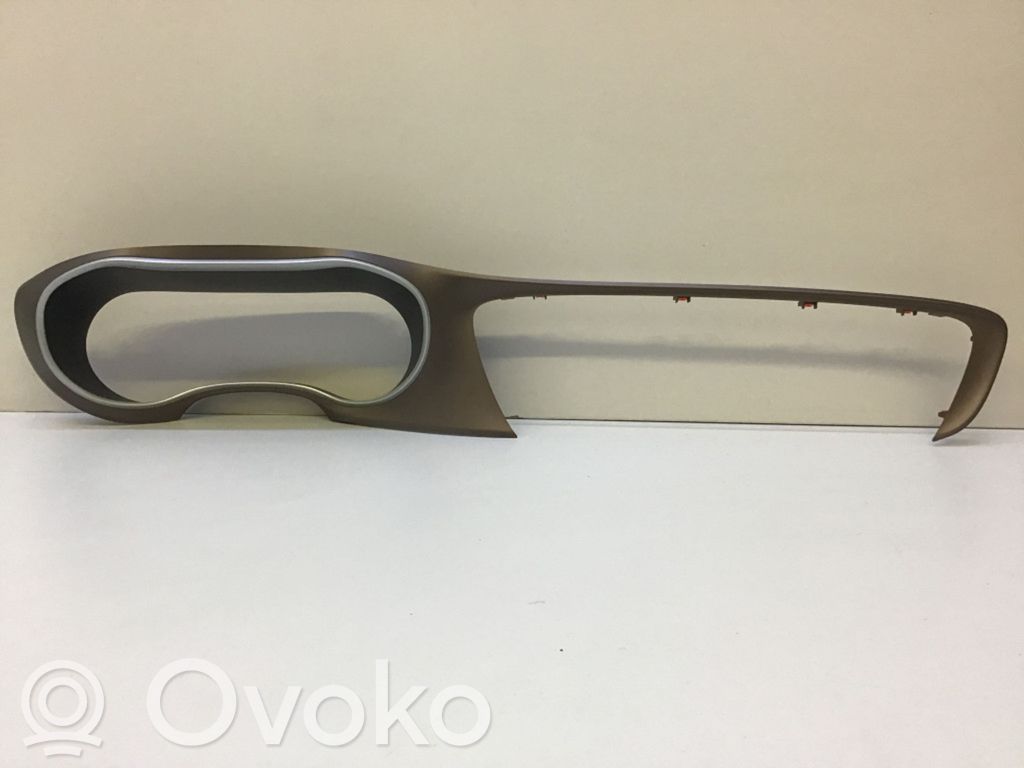 Chrysler Pacifica Cornice cruscotto 