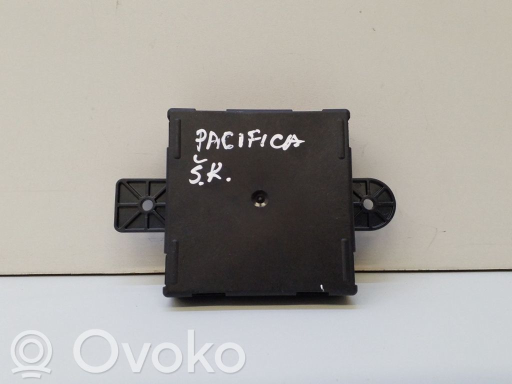 Chrysler Pacifica Sliding door control unit/module 