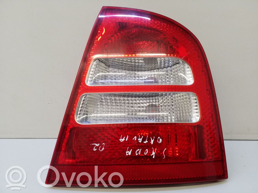 Skoda Octavia Mk1 (1U) Lampa tylna 