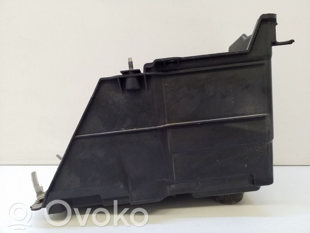 Mazda 5 Battery tray 