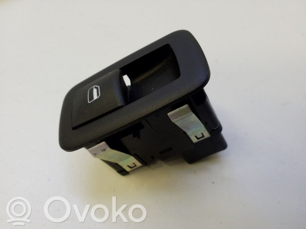 Jeep Cherokee Electric window control switch 