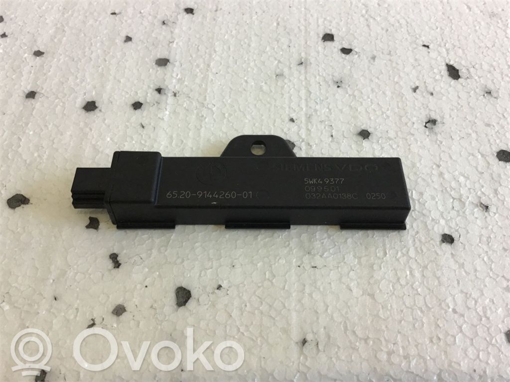 BMW 7 F01 F02 F03 F04 Antena wewnętrzna 