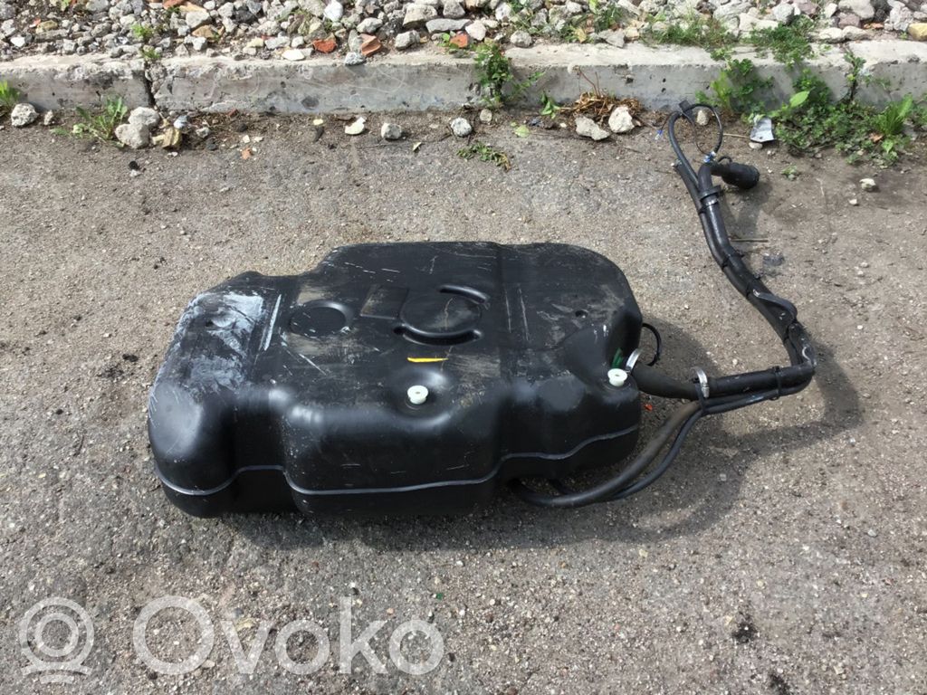 Chrysler Pacifica Polttoainesäiliö 