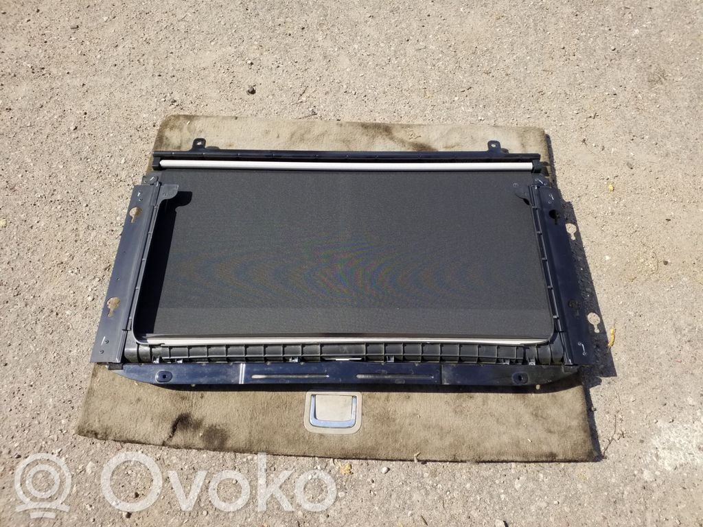 Chrysler Pacifica Logu aizkars 